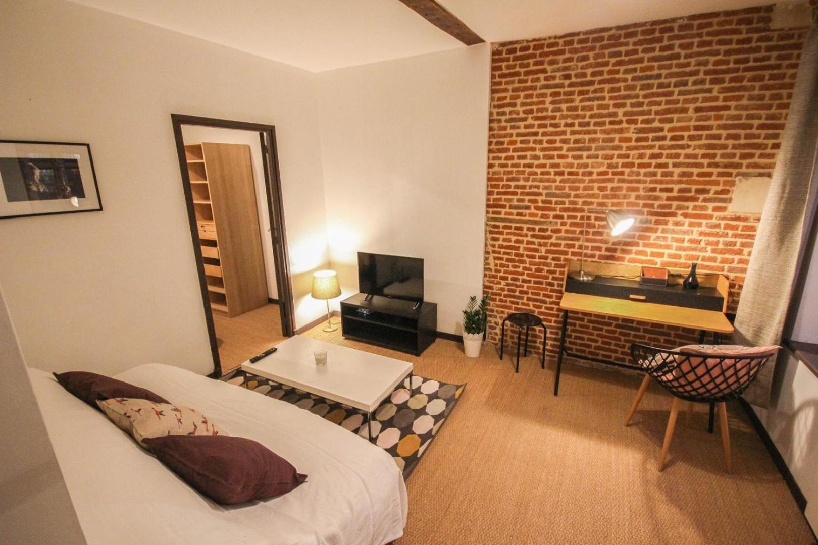 Apartment In A Typical Lille Street Екстериор снимка